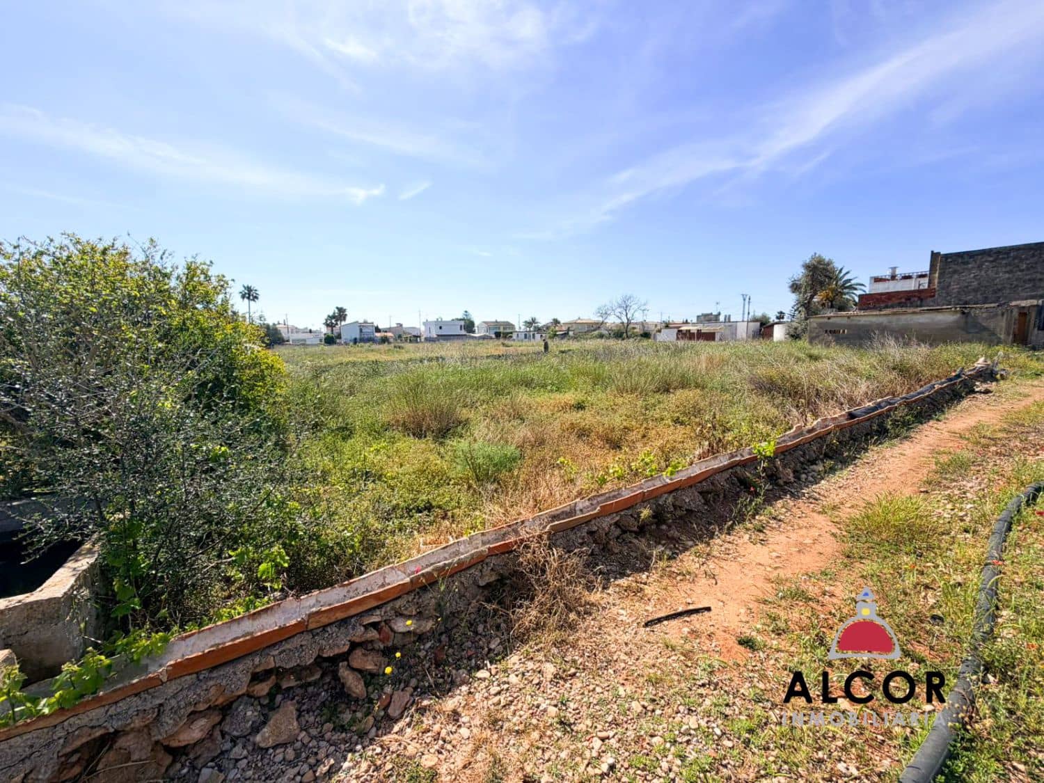 Grunde uden byggetilladelser til salg i Vinaros - € 154.000 (Ref: 9783663)