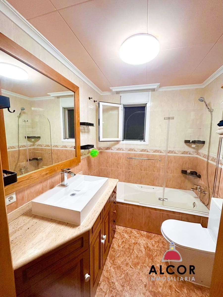 Chalet de 3 habitaciones en Peñíscola en venta con garaje - 288.000 € (Ref: 9822382)