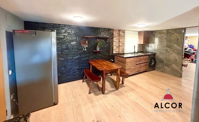 Chalet de 3 habitaciones en Peñíscola en venta con garaje - 288.000 € (Ref: 9822382)
