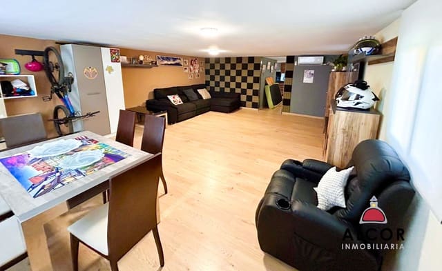 Chalet de 3 habitaciones en Peñíscola en venta con garaje - 288.000 € (Ref: 9822382)