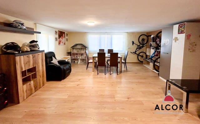 Chalet de 3 habitaciones en Peñíscola en venta con garaje - 288.000 € (Ref: 9822382)