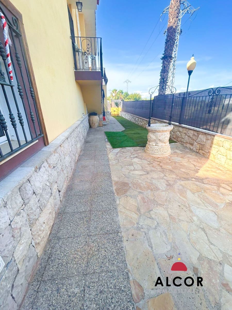 Chalet de 3 habitaciones en Peñíscola en venta con garaje - 288.000 € (Ref: 9822382)