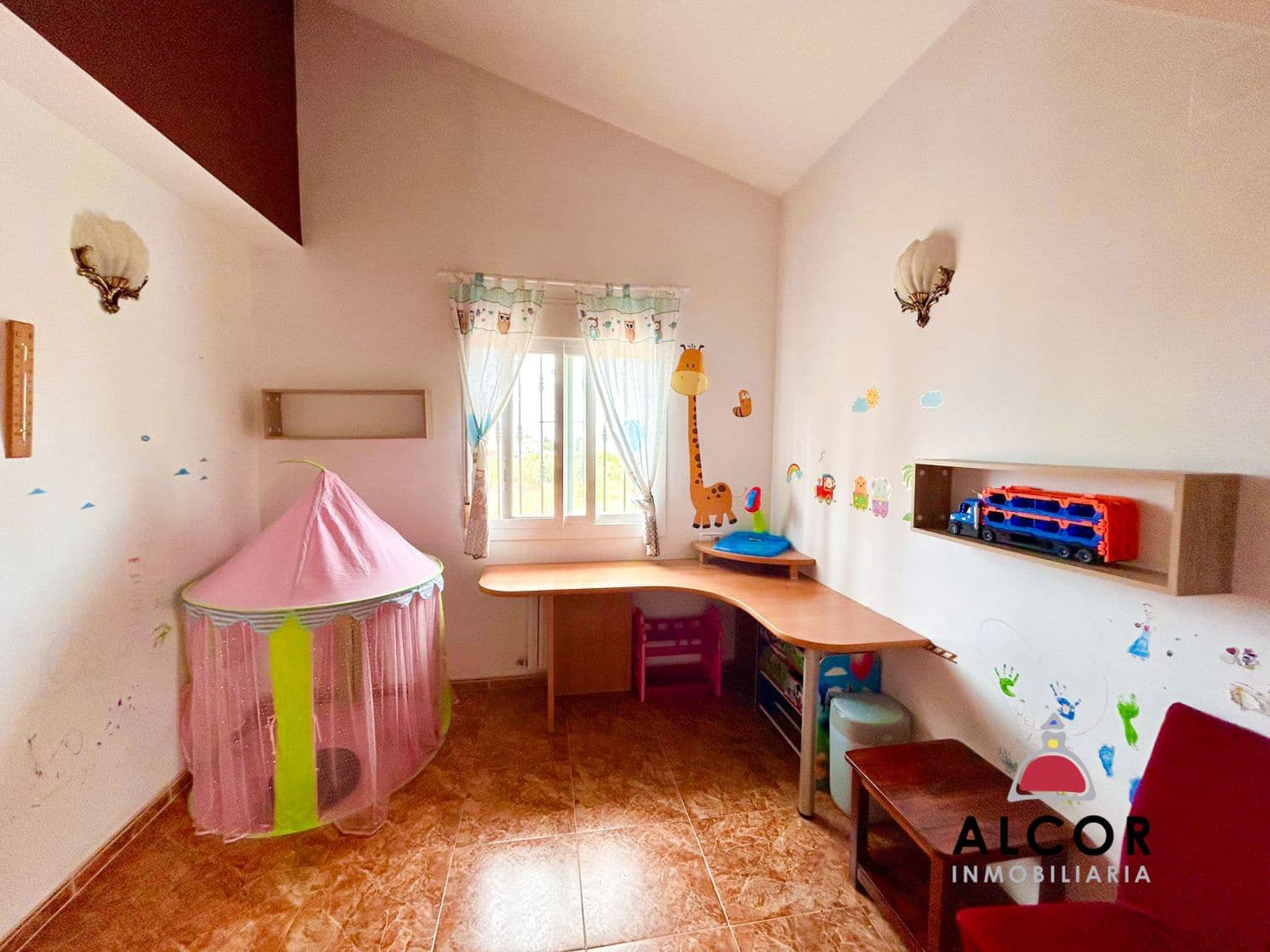Chalet de 3 habitaciones en Peñíscola en venta con garaje - 288.000 € (Ref: 9822382)