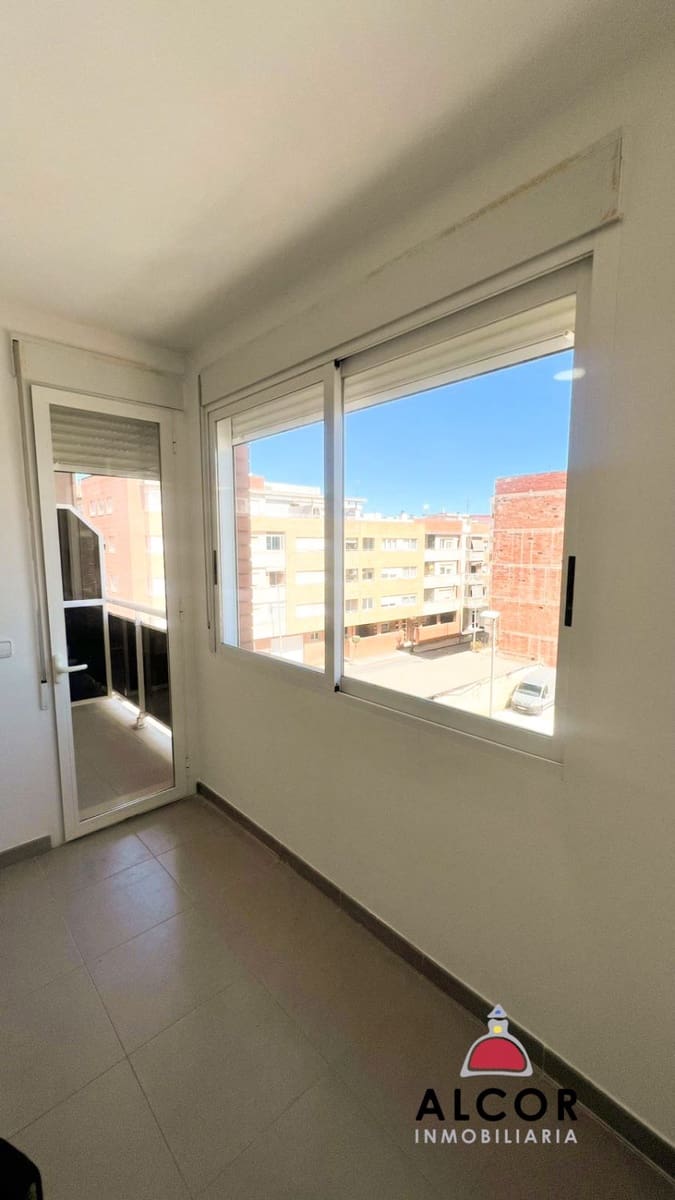 2 bedroom Flat for sale in Benicarlo - € 136,000 (Ref: 9824702)