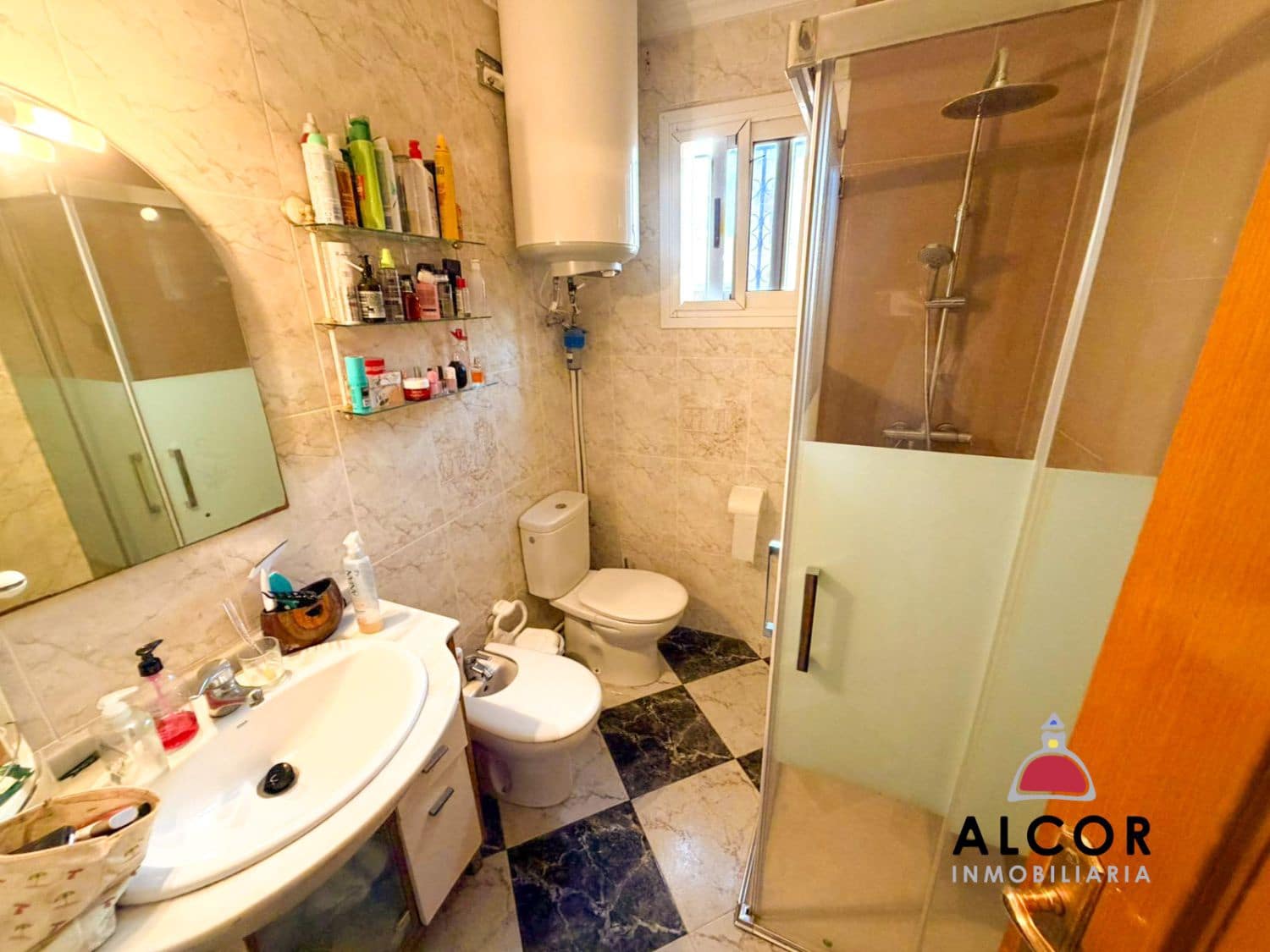7 bedroom Villa for sale in Benicarlo - € 320,000 (Ref: 9828777)