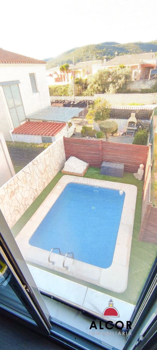 3 bedroom Villa for sale in Peniscola with garage - € 260,000 (Ref: 9845177)