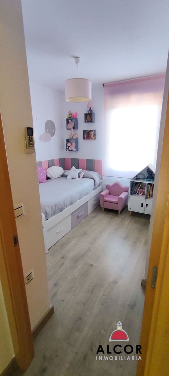 3 bedroom Villa for sale in Peniscola with garage - € 260,000 (Ref: 9845177)