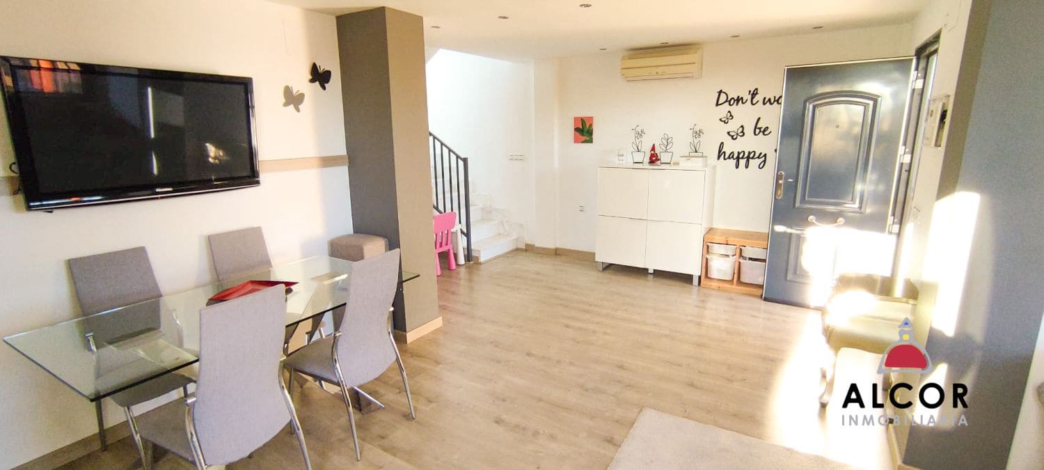 3 bedroom Villa for sale in Peniscola with garage - € 260,000 (Ref: 9845177)