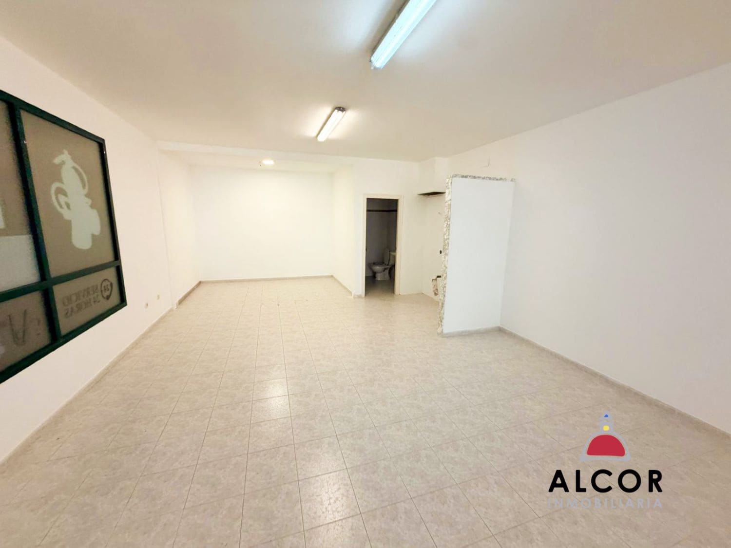 2 slaapkamer Commercieel te koop in Sant Jordi - € 89.000 (Ref: 9868369)