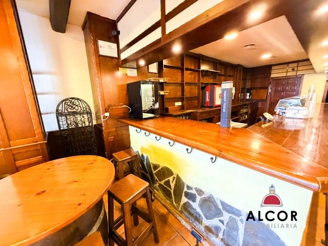 Gewerbe zu verkaufen in Benicarló - 180.000 € (Ref: 9891839)