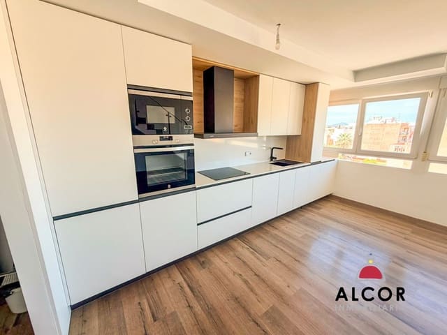Apartamento de 3 habitaciones en Benicarló en venta - 190.000 € (Ref: 9896364)
