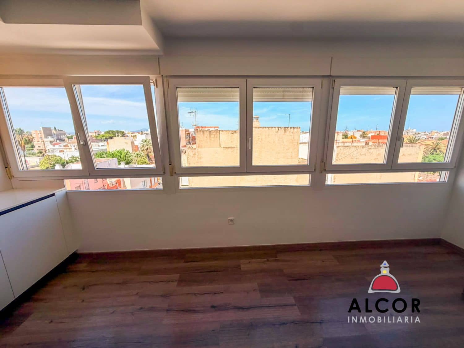 Apartamento de 3 habitaciones en Benicarló en venta - 190.000 € (Ref: 9896364)