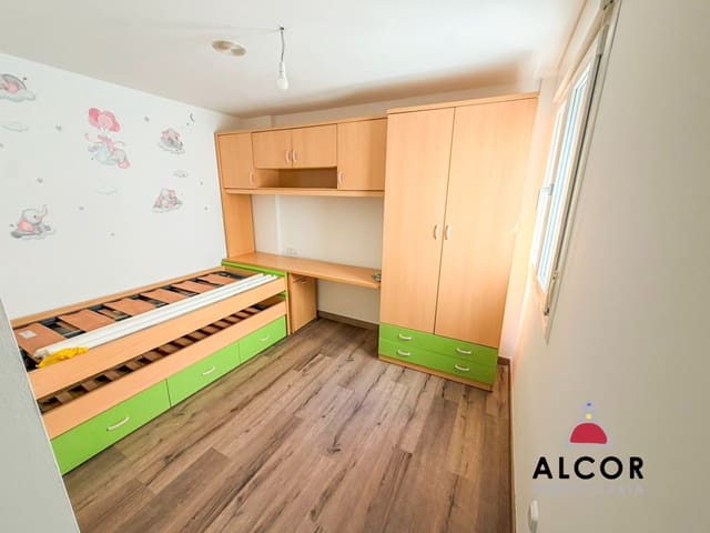Apartamento de 3 habitaciones en Benicarló en venta - 190.000 € (Ref: 9896364)