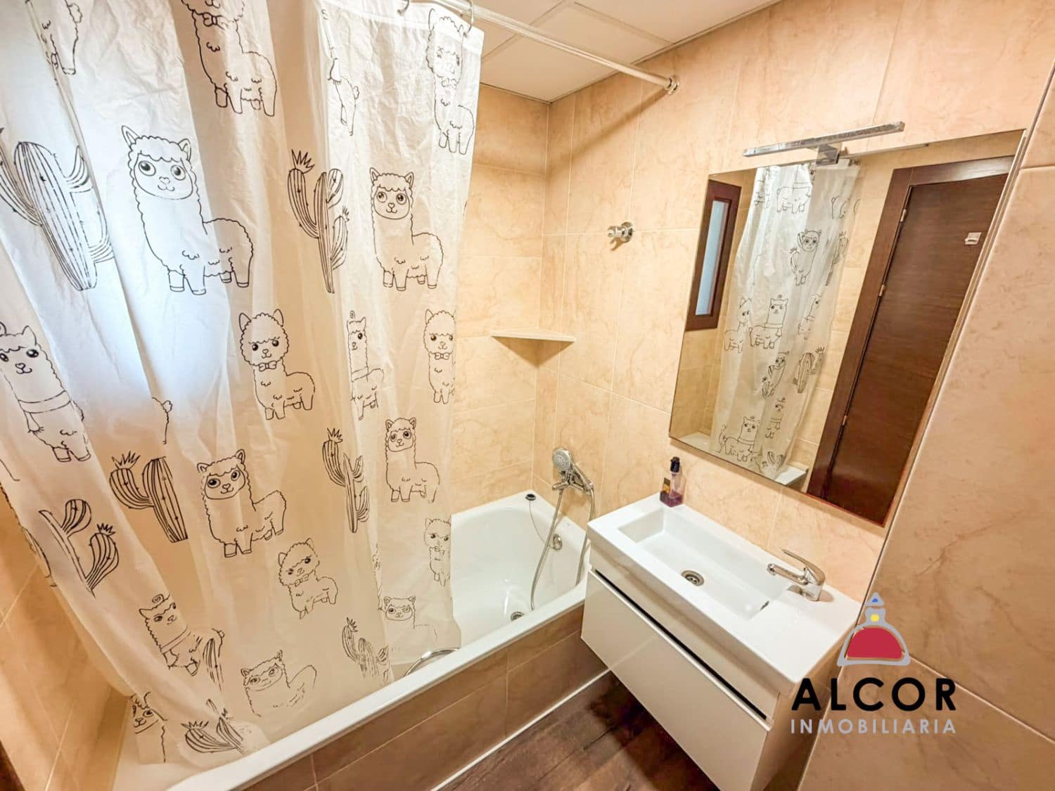 Apartamento de 3 habitaciones en Benicarló en venta - 190.000 € (Ref: 9896364)