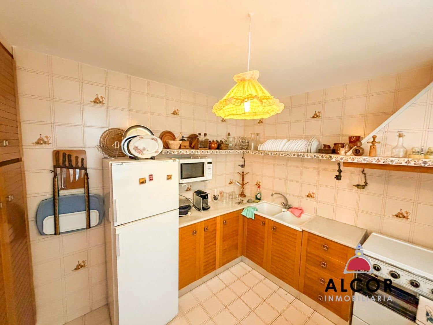 6 makuuhuone Omakotitalo myytävänä paikassa Calig - 200 000 € (Ref: 9900378)