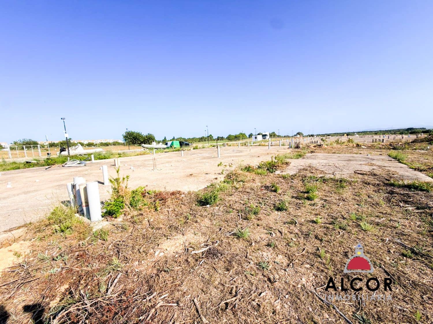 Villa for sale in Sant Jordi - € 42,000 (Ref: 9903966)