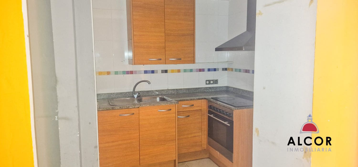 2 bedroom Flat for sale in Benicarlo - € 95,000 (Ref: 9906932)