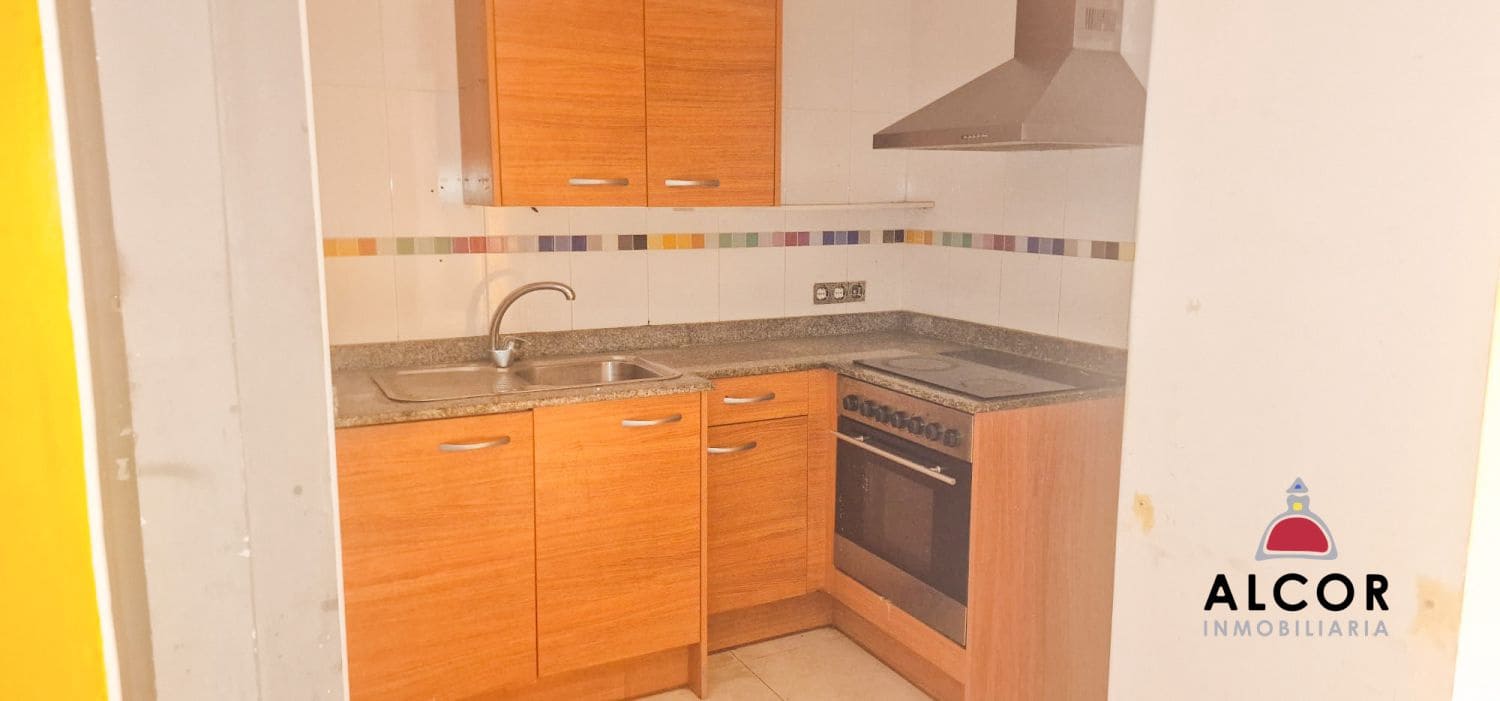 2 bedroom Flat for sale in Benicarlo - € 95,000 (Ref: 9906932)