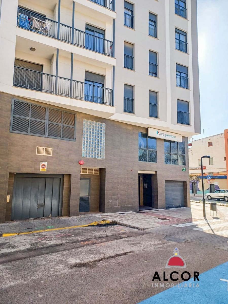 Garage for sale in Vinaros - € 13,000 (Ref: 9915355)