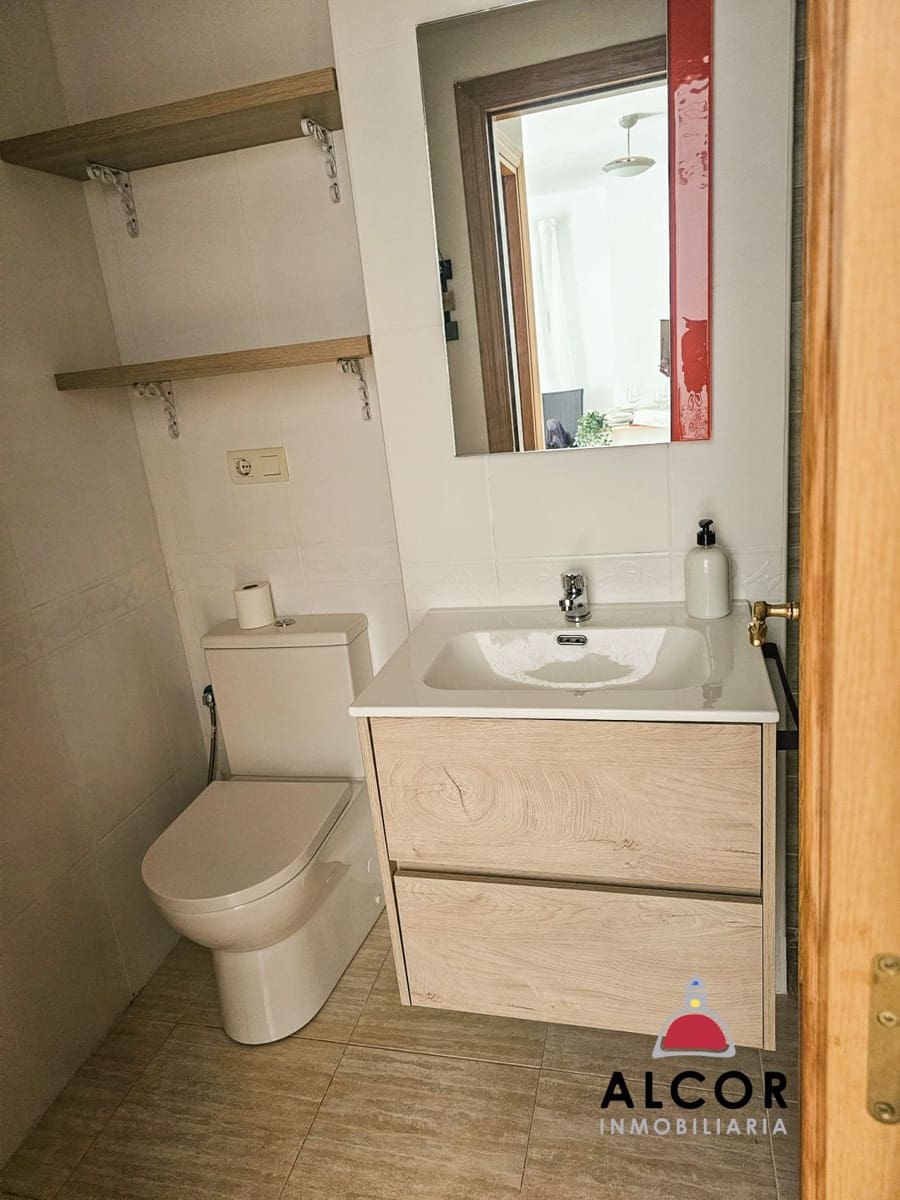 2 sovrum Lägenhet till salu i Oropesa  med garage - 155 000 € (Ref: 9915356)