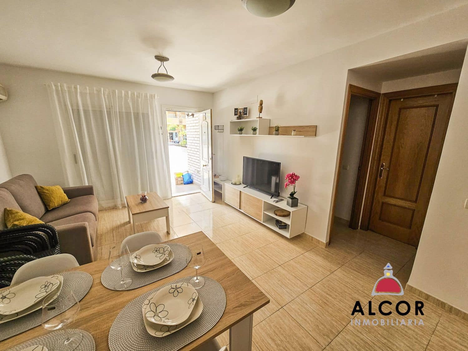 2 sovrum Lägenhet till salu i Oropesa  med garage - 155 000 € (Ref: 9915356)