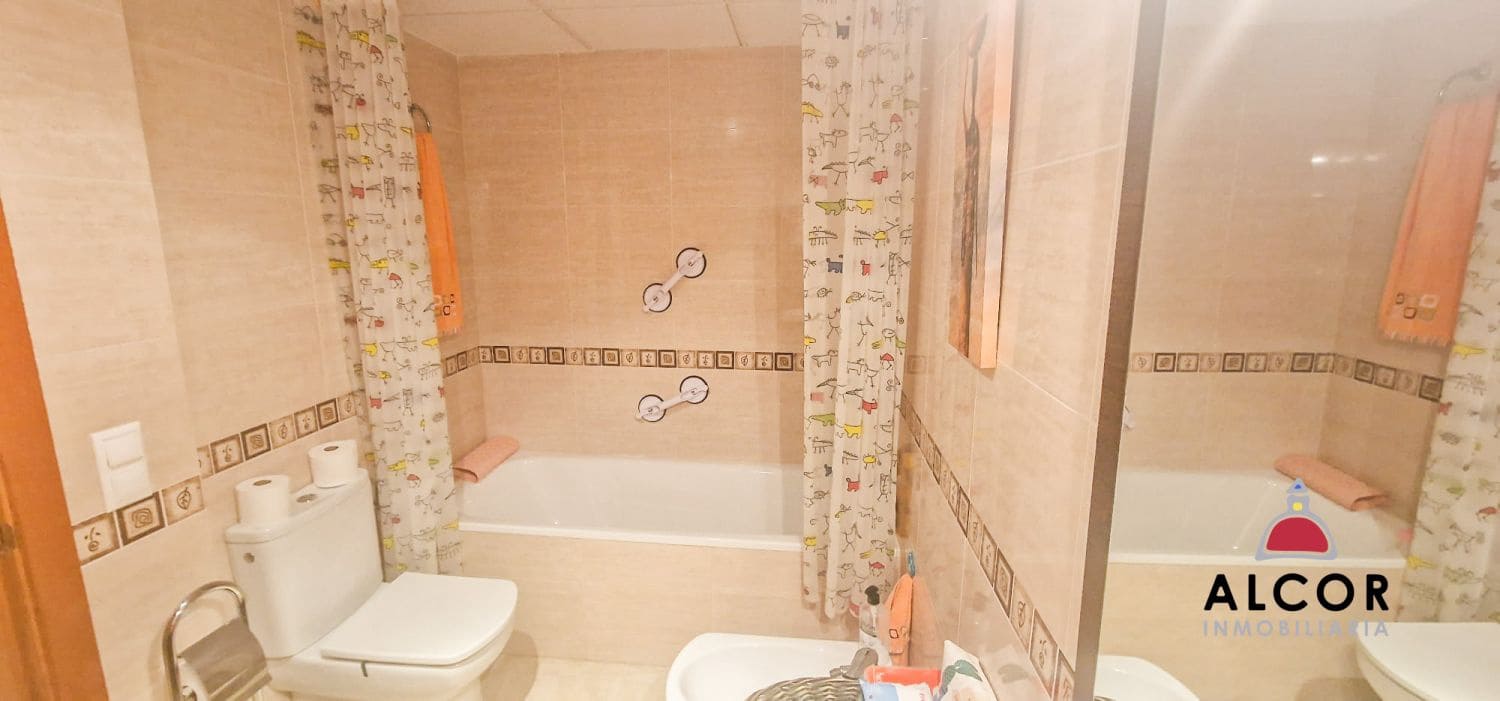 Flat for sale in Benicarlo - € 145,000 (Ref: 9920033)
