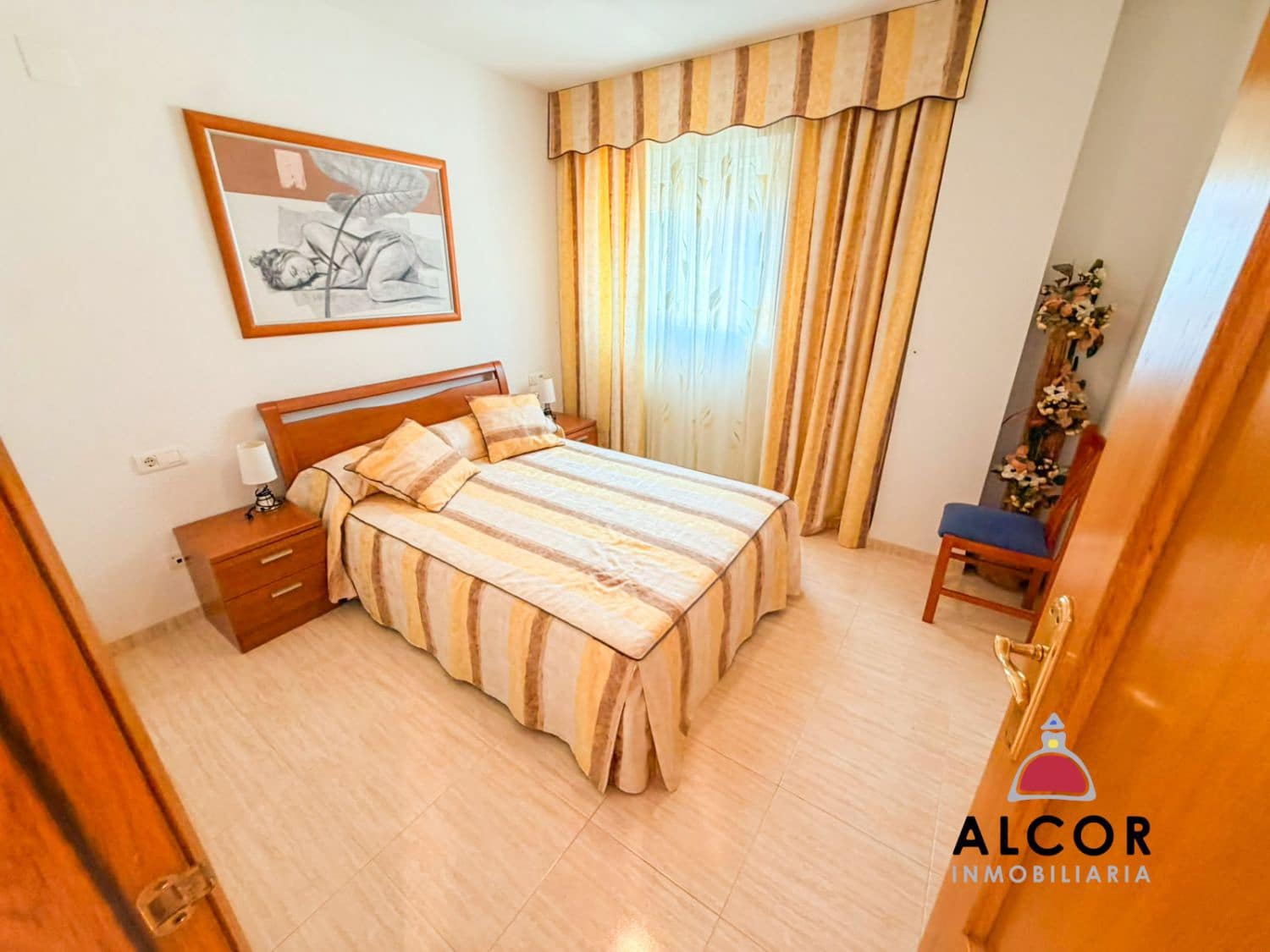 2 quarto Apartamento para venda em Oropesa  com garagem - 275 000 € (Ref: 9921855)