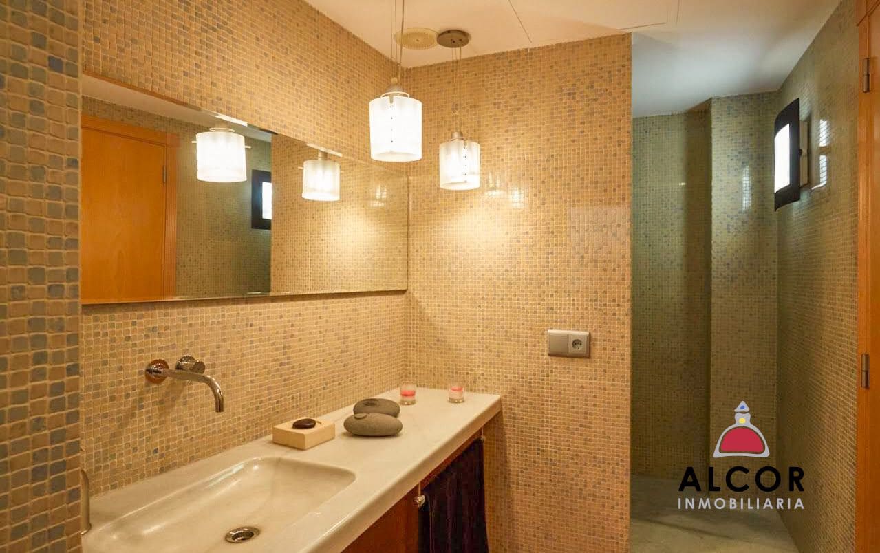4 slaapkamer Huis te koop in La Jana - € 990.000 (Ref: 9928920)