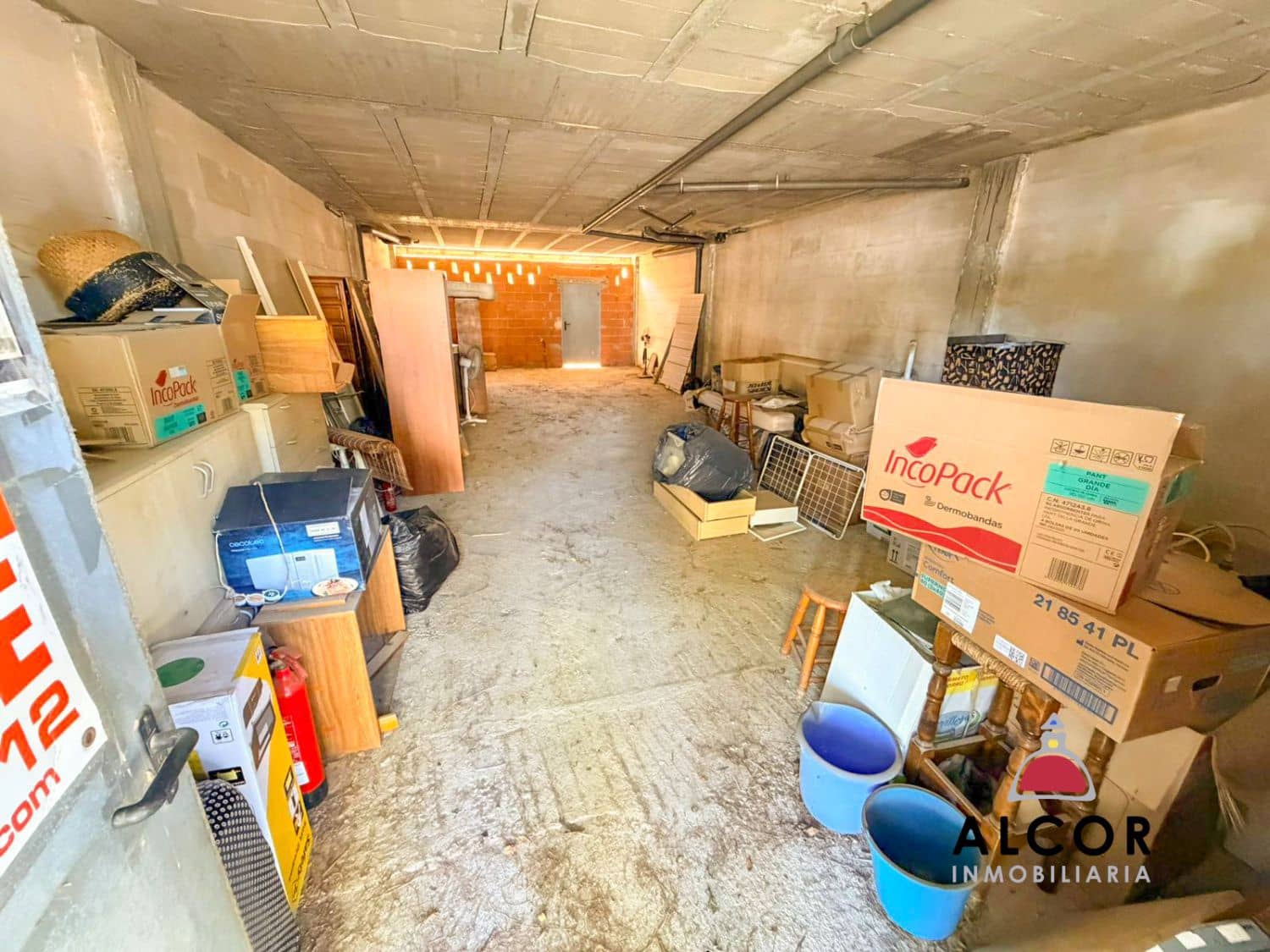 Commercial for sale in Benicarlo - € 125,000 (Ref: 9939513)