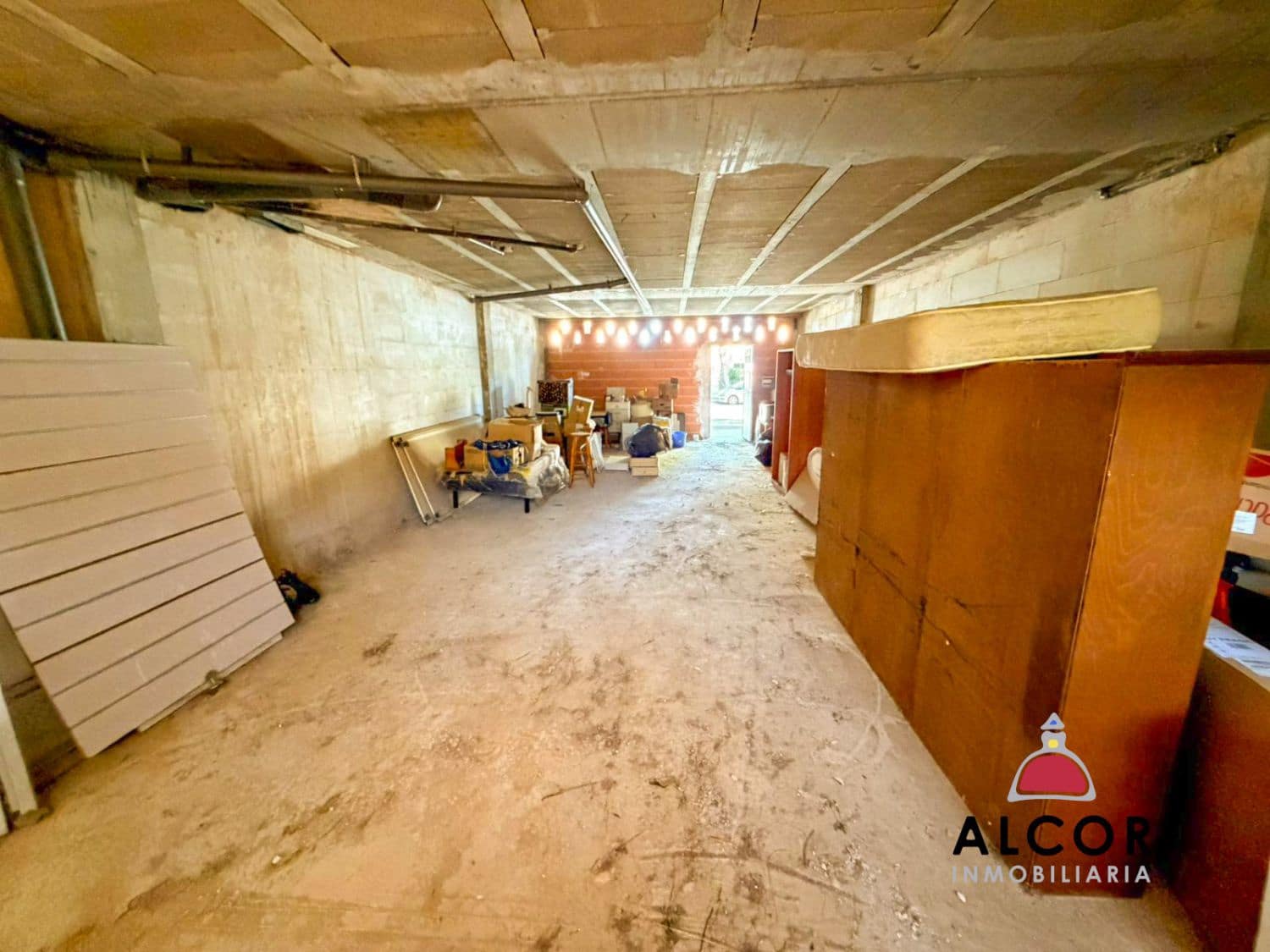 Commercial for sale in Benicarlo - € 125,000 (Ref: 9939513)