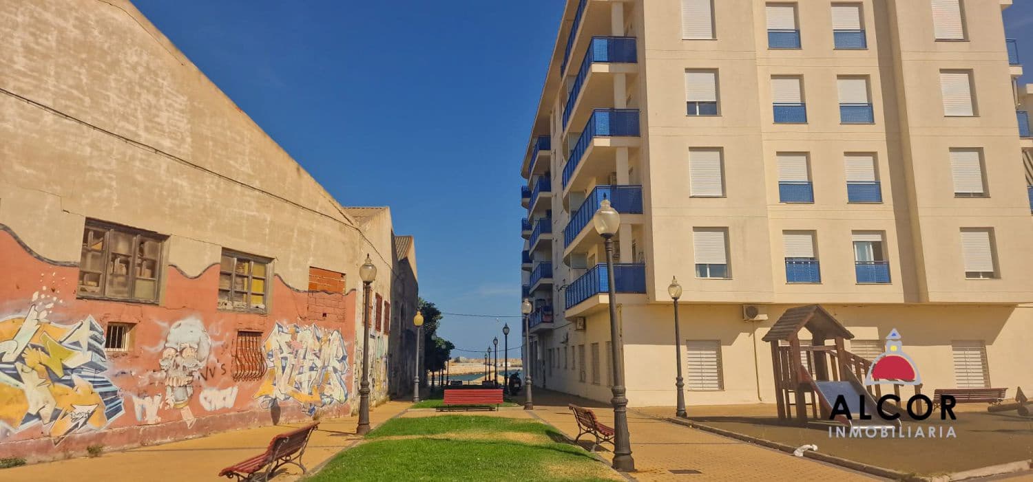 Commercial for sale in Vinaros - € 77,000 (Ref: 9939515)