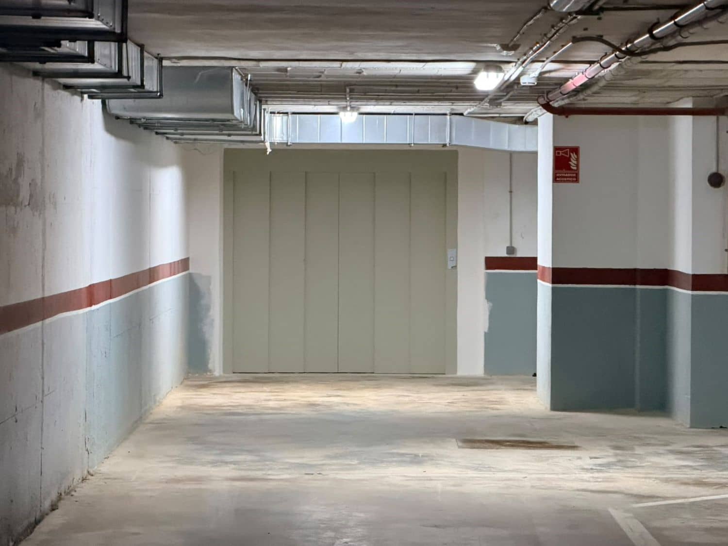 Garage for sale in Benicarlo - € 5,000 (Ref: 9941837)