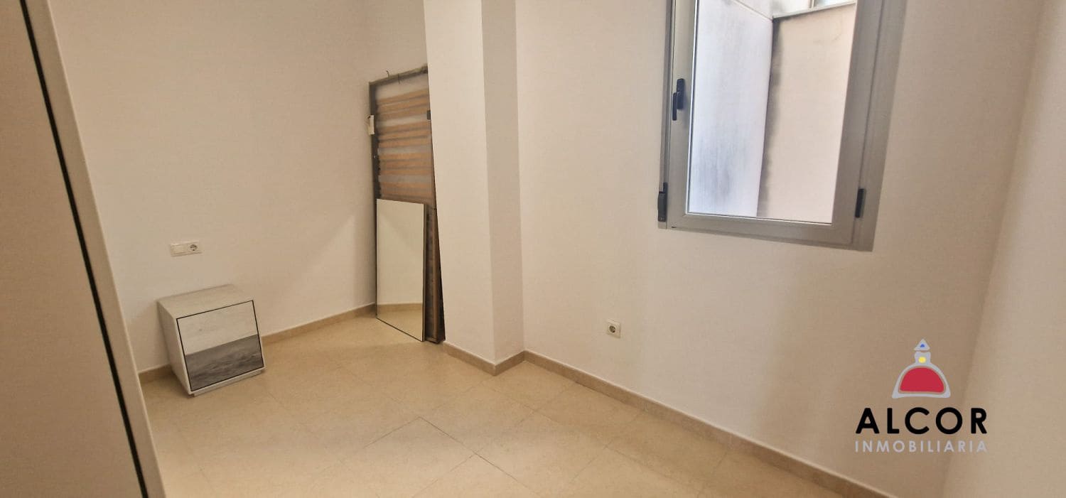 2 soveværelse Lejlighed til salg i Benicarlo med garage - € 206.000 (Ref: 9943404)