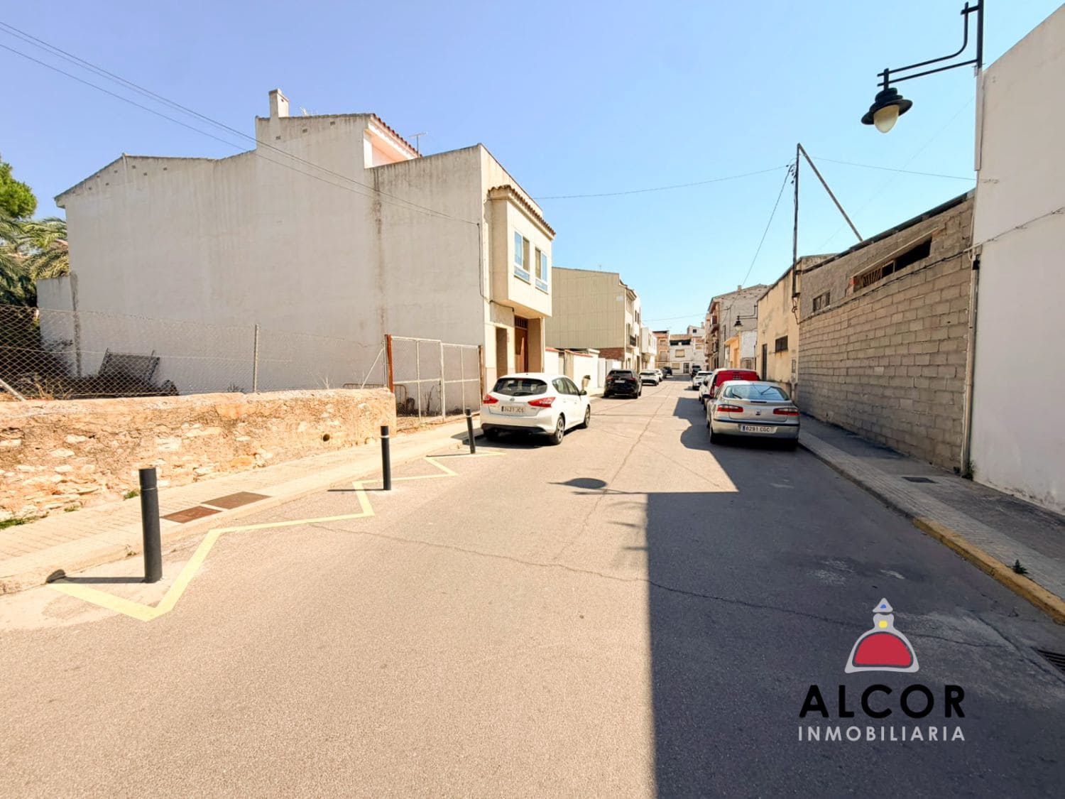 Grunde uden byggetilladelser til salg i Alcala de Xivert - € 55.000 (Ref: 9947390)