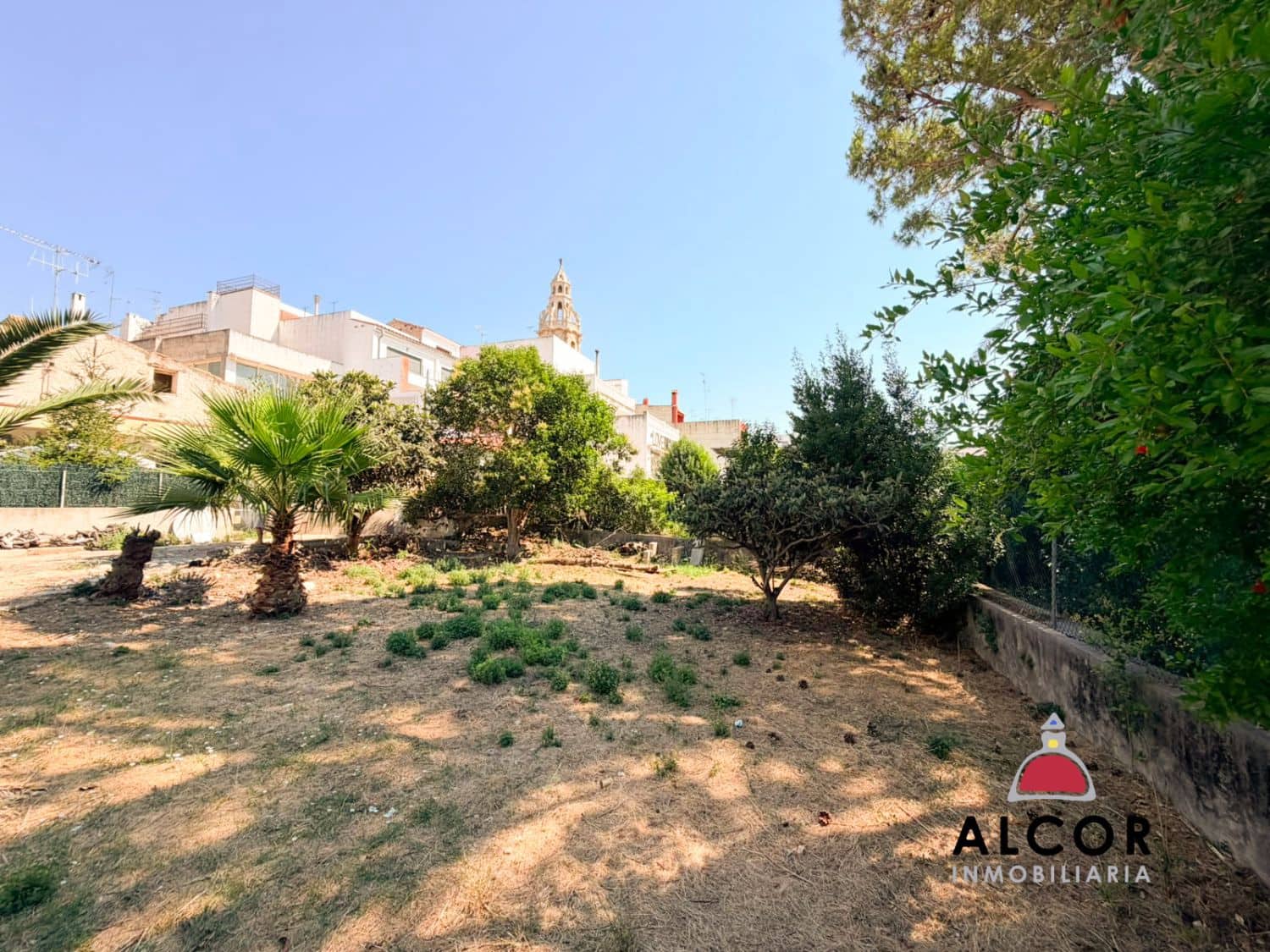 Grunde uden byggetilladelser til salg i Alcala de Xivert - € 55.000 (Ref: 9947390)