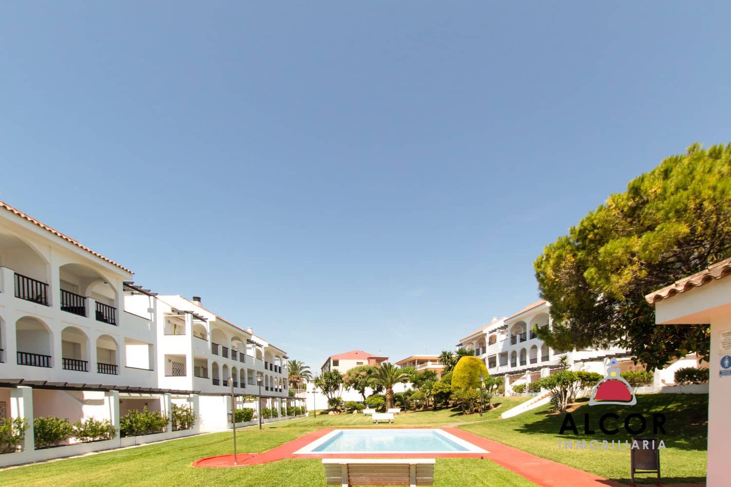 Garage for sale in Vinaros - € 6,000 (Ref: 9969334)