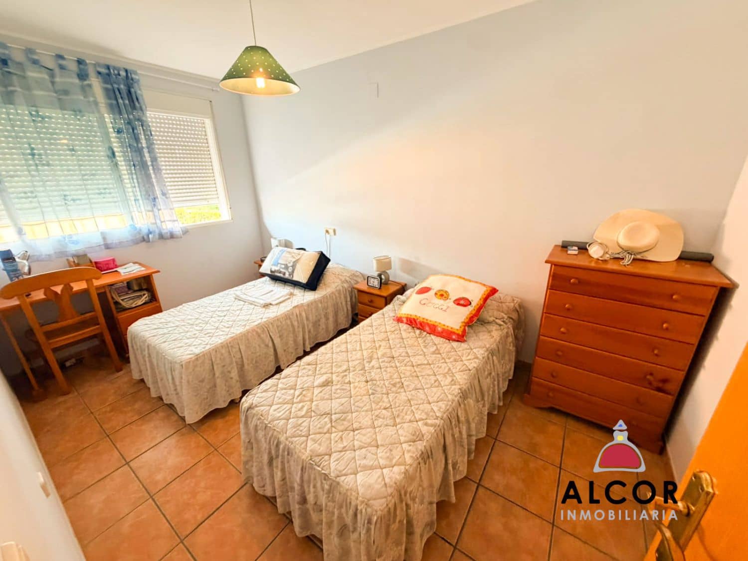 Adosado de 4 habitaciones en Benicarló en venta con garaje - 320.000 € (Ref: 9979543)
