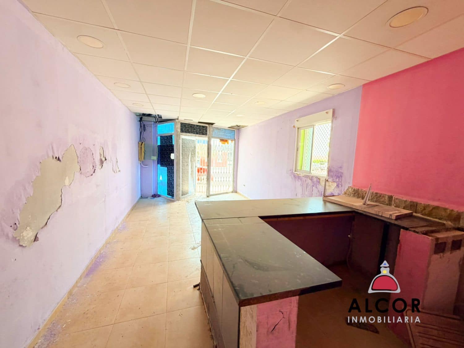 2 soveværelse Erhverv til salg i Vinaros - € 55.000 (Ref: 9990330)