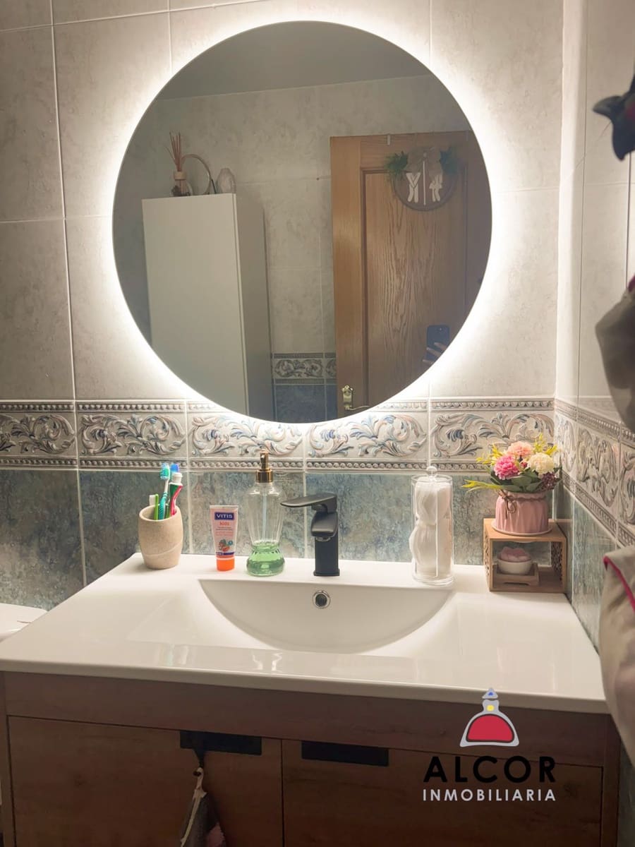 Piso de 2 habitaciones en Benicarló en venta con garaje - 155.000 € (Ref: 9990331)