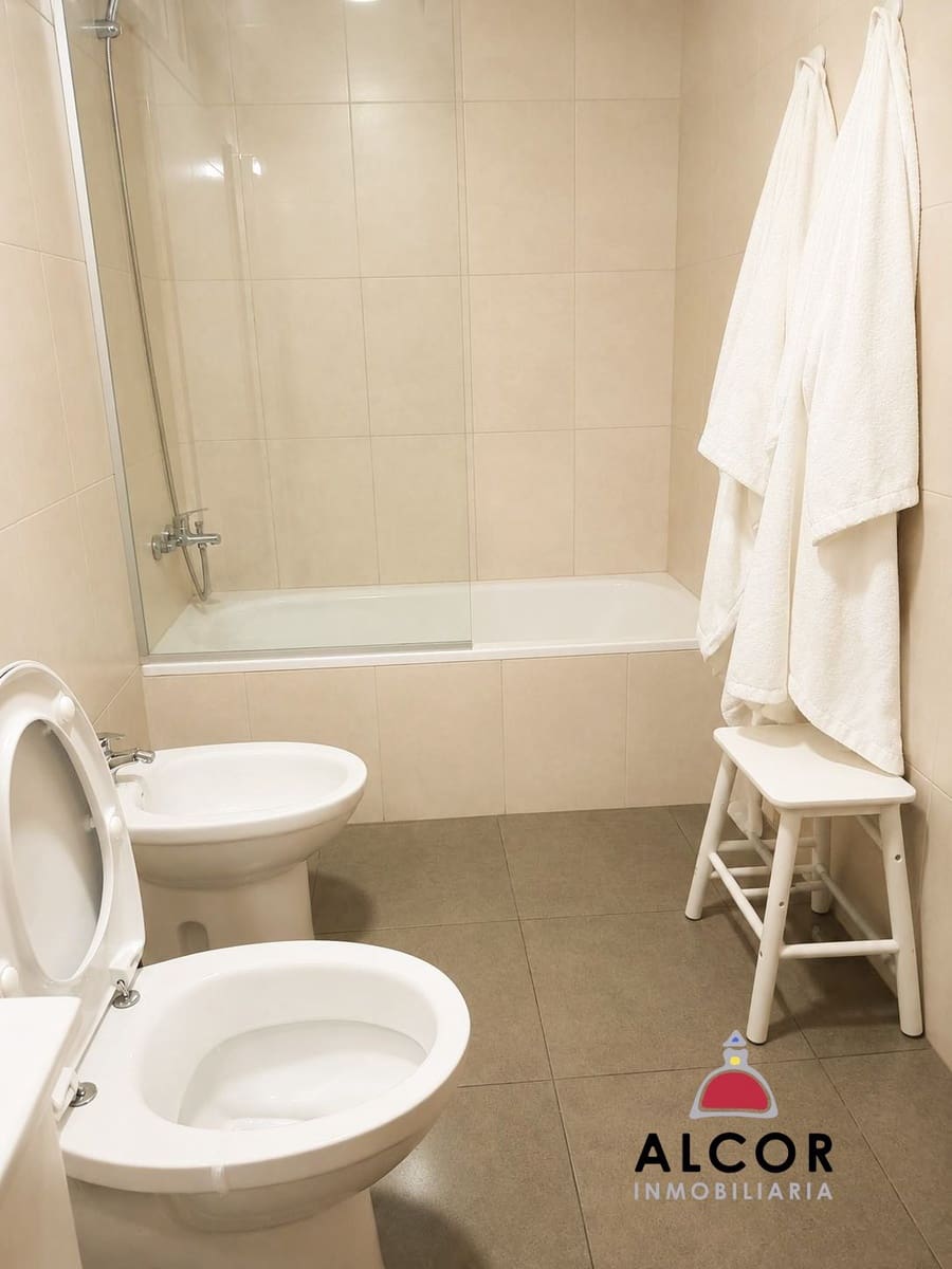 3 sypialnia Mieszkanie na sprzedaż w Vinaros z garażem - 175 000 € (Ref: 9993882)