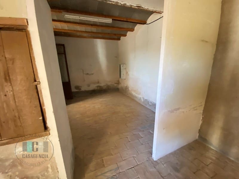 5 bedroom Finca/Country House for sale in Castello de la Plana with garage - € 350,000 (Ref: 8691770)