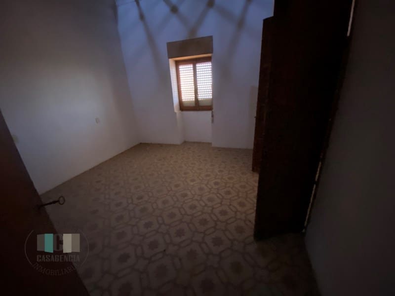 5 bedroom Finca/Country House for sale in Castello de la Plana with garage - € 350,000 (Ref: 8691770)