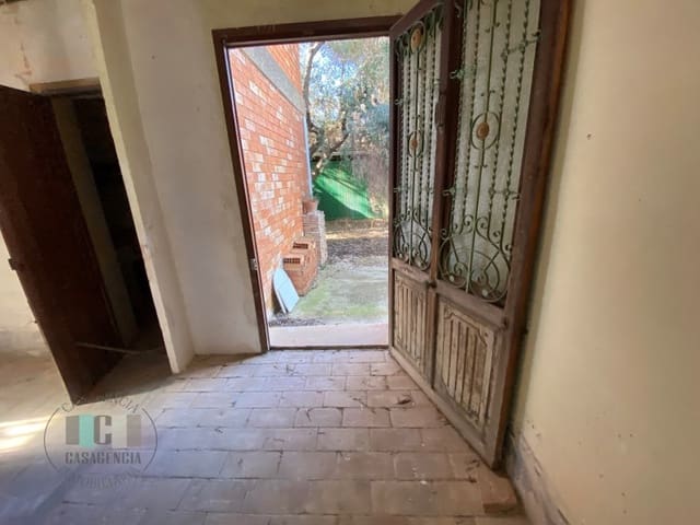 5 bedroom Finca/Country House for sale in Centro, Castelló de la Plana with garage - € 350,000 (Ref: 8691770)