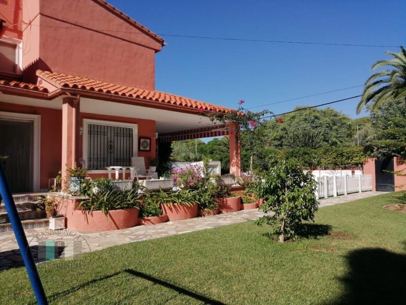 5 camera da letto Villa in vendita in Benicassim con garage - 550.000 € (Rif: 8756486)