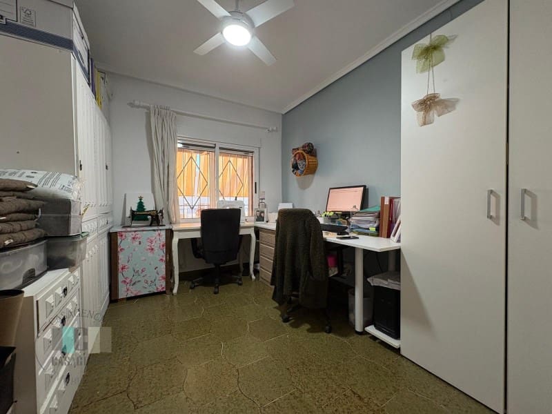 4 sovrum Lägenhet till salu i Benicassim med garage - 259 000 € (Ref: 8773500)