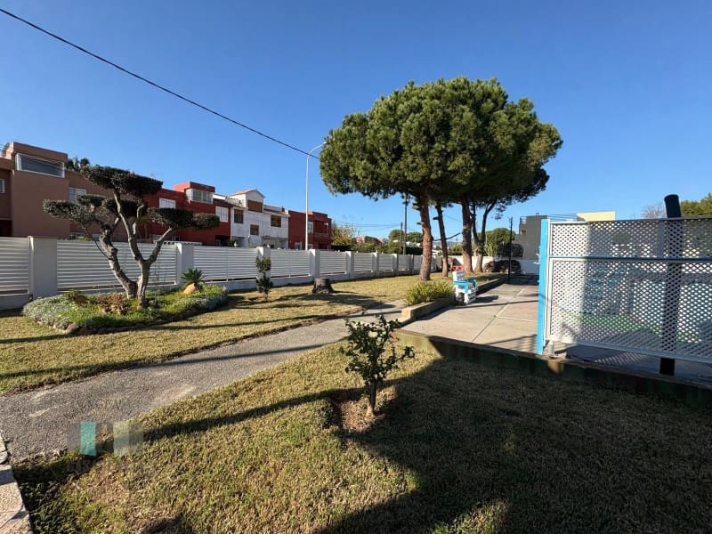 4 sovrum Lägenhet till salu i Benicassim med garage - 259 000 € (Ref: 8773500)