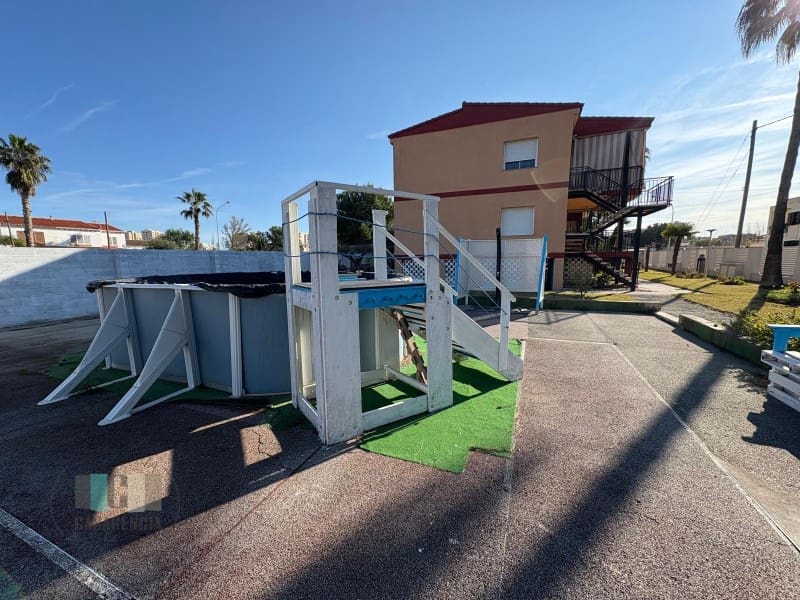 4 sovrum Lägenhet till salu i Benicassim med garage - 259 000 € (Ref: 8773500)