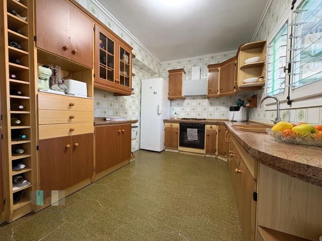 4 sovrum Lägenhet till salu i Benicàssim med garage - 259 000 € (Ref: 8773500)