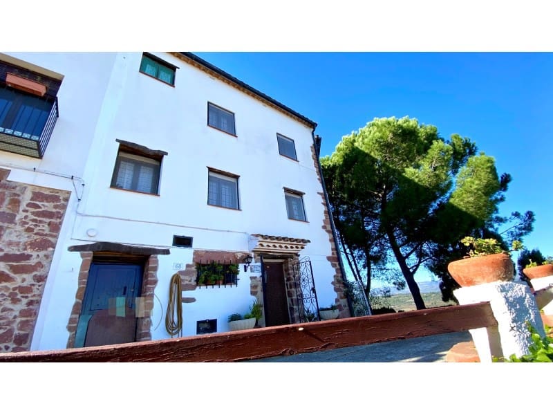 Casa de 5 habitaciones en Vilafamés en venta - 299.000 € (Ref: 8785401)