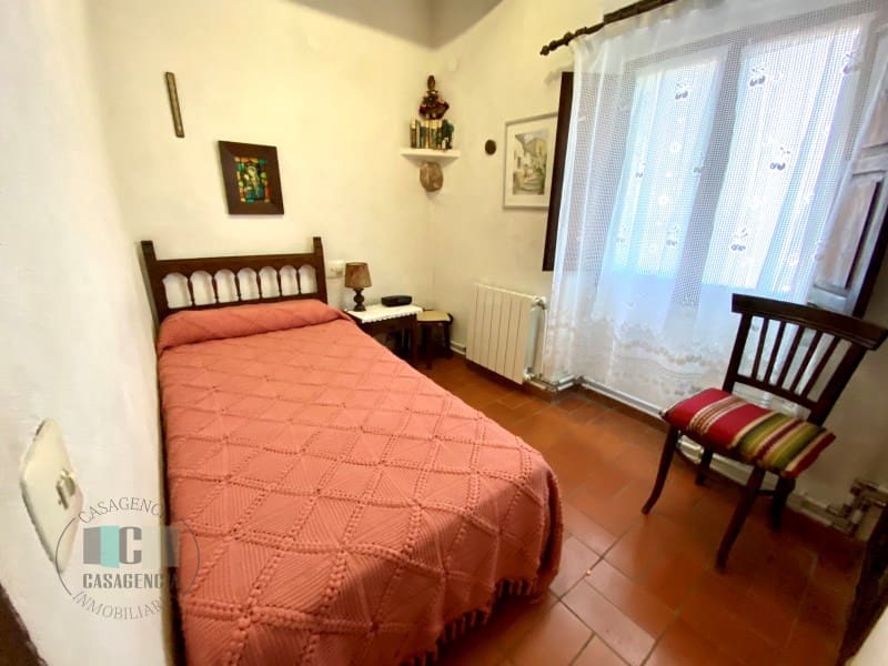 Casa de 5 habitaciones en Vilafamés en venta - 299.000 € (Ref: 8785401)